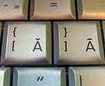220px-Romanian_keyboard_letters