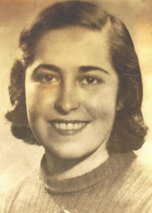 Ileana Lazarovici la vârsta de 18 ani, înainte de deportare