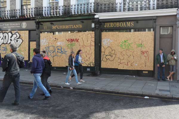 notting_hill_devastation
