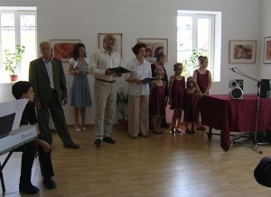 sfantul grigore vernisaj Versinajul expoziţiei "Ofrandă spiritualităţii armene" cuprinzând lucrări de Azaduhi Varduca Horenian